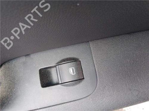 Used Right rear window switch Right rear window switch 38519412 38519412