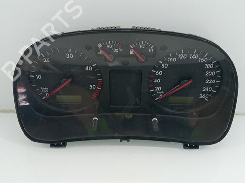 Used Instrument cluster VW GOLF IV (1J1) [1997-2008]  28412764