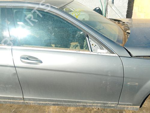 Used Right front door MERCEDES-BENZ C-CLASS (W204) [2007-2015]  29983021
