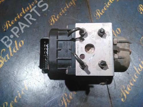 Used ABS pump KIA SORENTO I (JC) 2.5 CRDi 4WD (140 hp) 5312013
