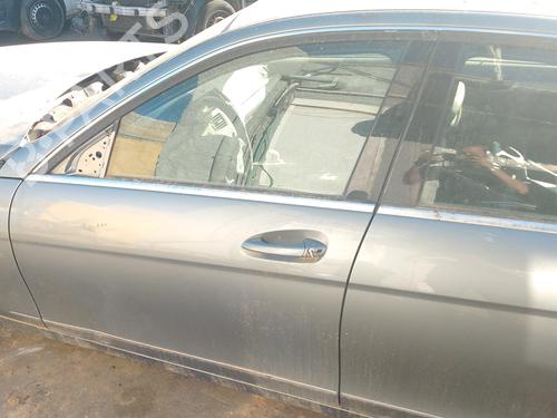 Used Left front door MERCEDES-BENZ C-CLASS (W204) [2007-2015]  29983022