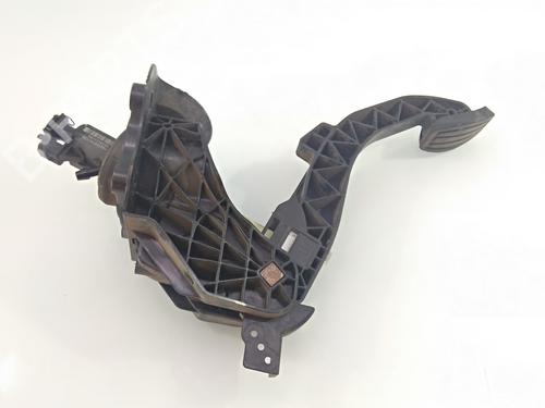 Clutch pedal PEUGEOT 3008 II SUV (MC_, MR_, MJ_, M4_) 1.2 THP/ PureTech 130 (MRHNSM, MRHNSU, MRHNSJ, MRHNYW,... | BP19139266I13 