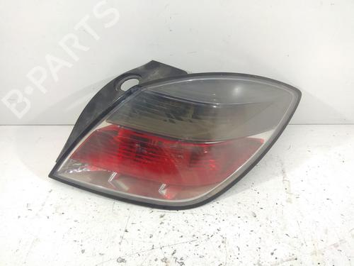Used Right taillight OPEL ASTRA H (A04) [2004-2014]  9287329