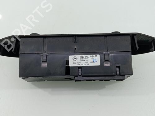 Climate control VW POLO CLASSIC (86C, 80)  | BP29396172I5 