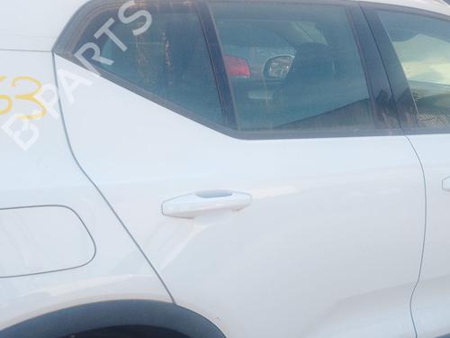 Used Right rear door VOLVO XC40 (536) [2017-2025]  30569985