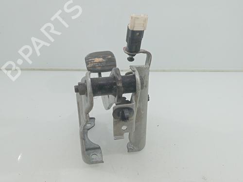 Clutch pedal OPEL VIVARO A Van (X83)  | BP28356083I13 