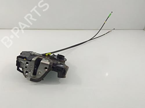 Used Front right lock TOYOTA AURIS (_E15_) [2006-2012]  17321198