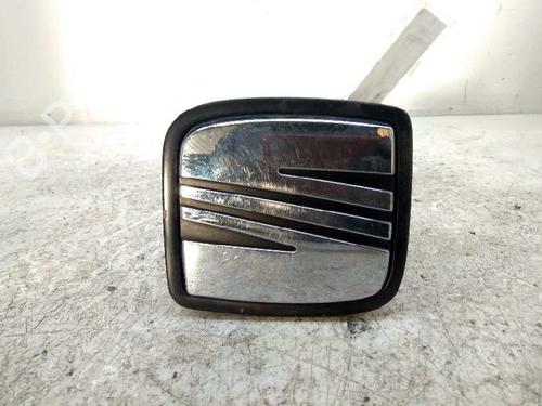 Used Tailgate lock SEAT LEON (1M1) [1999-2006]  5302623