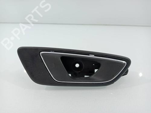 Høyre foran invendig håndtak SEAT LEON (5F1) [2012-2021]  13542933