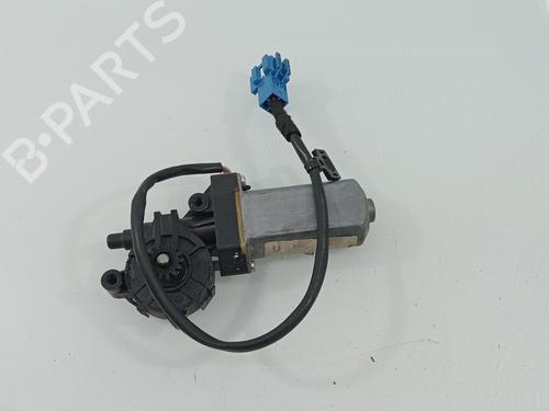 Seat buckle MERCEDES-BENZ C-CLASS (W205) C 220 BlueTEC / d (205.002, 205.004) | BP29807567I32