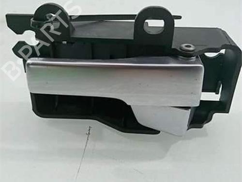 Used Front left interior door handle Front left interior door handle 5301238 5301238