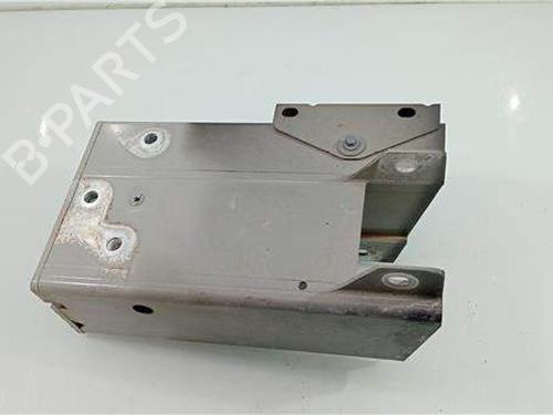 Used Front right interior door handle Front right interior door handle 38520246 38520246