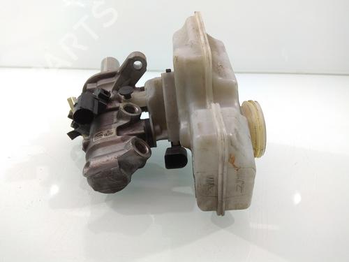 Brake master cylinder SEAT LEON (5F1) 2.0 TDI | BP11174811M77 