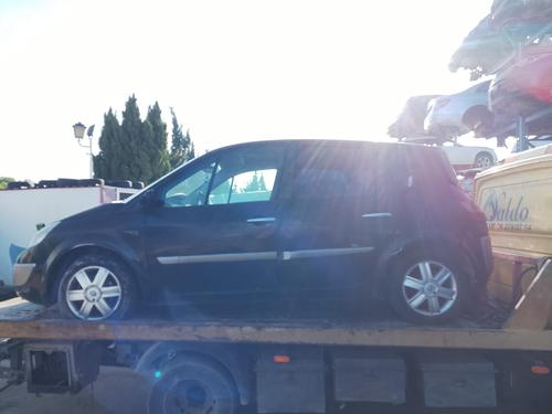 Brugte RENAULT MEGANE II (BM0/1_, CM0/1_) [2001-2012]  4292128