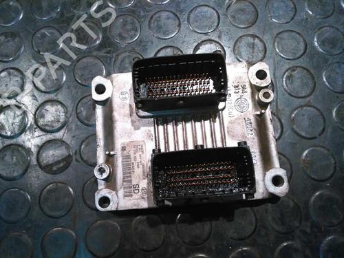 Computer motormanagement OPEL CORSA C (X01) 1.2 (F08, F68) (75 hp) 5306731
