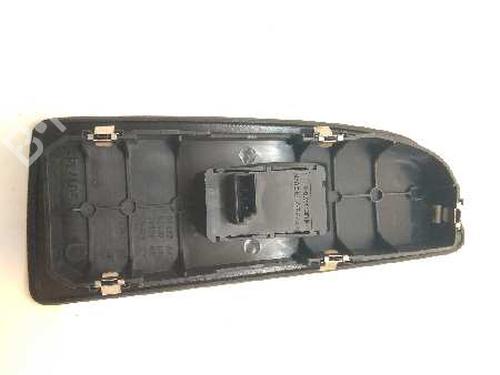 Right front window switch BMW 1 (E87) 120 d | BP5302943I26 