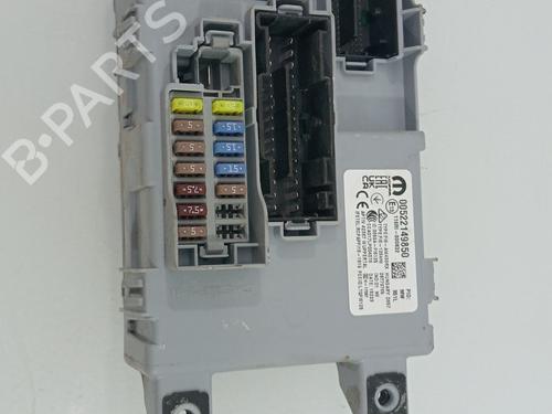 Used Fuse box FIAT 500 (312_) [2007-2025]  28412763
