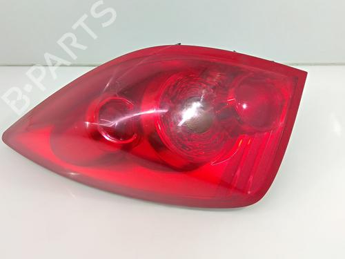 Used Left taillight NISSAN PRIMERA (P11) [1996-2002]  21044022