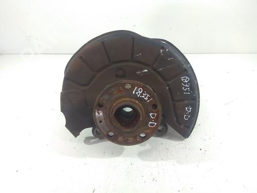 Used Right front steering knuckle VW TOURAN (1T1, 1T2) [2003-2010]  7012484