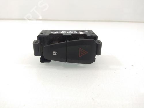 Used Warning switch RENAULT MEGANE III Hatchback (BZ0/1_, B3_) 1.5 dCi (106 hp) 13528481