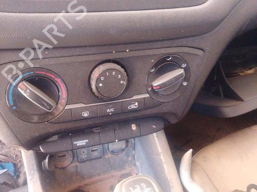 Used Climate control Climate control 38599381 38599381