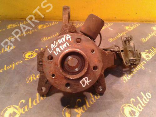 Used Right front steering knuckle RENAULT LAGUNA I (B56_, 556_) [1993-2002]  5299263