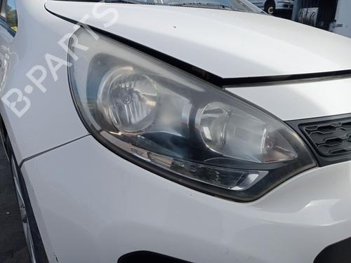 Højre forlygte KIA RIO III (UB) 1.25 CVVT (86 hp) 22387385