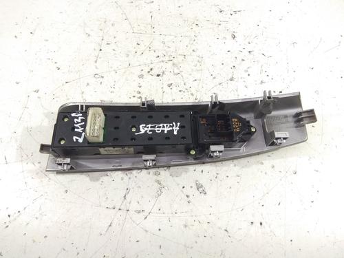 Left front window switch HYUNDAI SANTA FÉ II (CM)  | BP8895955I27 