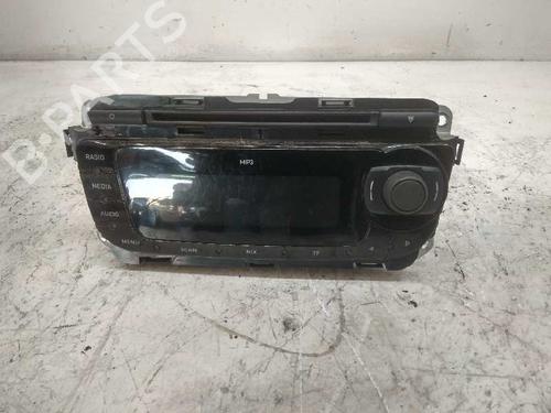 Used Radio SEAT LEON (1P1) [2005-2013]  5309677