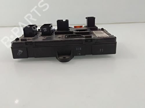 Fuse box PEUGEOT 407 (6D_)  | BP17613791E1 