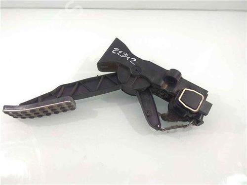 Used Pedal Pedal 10547633 10547633