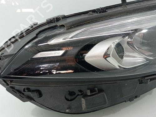Right headlight MERCEDES-BENZ A-CLASS Saloon (V177) A 200 (177.187) | BP30440200C29