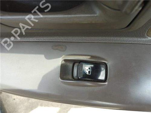 Mando elevalunas delantera derecho Mando elevalunas delantera derecho 38519604 38519604