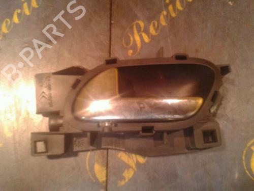 Used Front left interior door handle PEUGEOT 407 (6D_) 2.2 (6D3FZE, 6D3FZH) (158 hp) 5299574