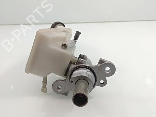 Brake master cylinder MERCEDES-BENZ GLA-CLASS (X156) GLA 200 CDI / d (156.908) | BP21808286M77 