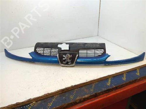 Grill Grill PEUGEOT 206 Hatchback (2A/C) 1.4 i (75 hp) 39560096 39560096