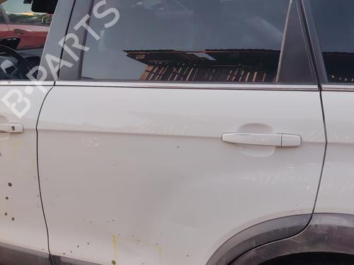 Used Left rear door CHEVROLET CAPTIVA (C100, C140) [2006-2026]  31331200