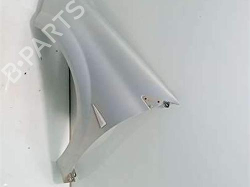 left-front-fenders-renault-megane-ii-saloon-lm01_-2003-38522359 main image