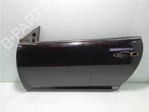 Used Left front door Left front door 10235608 10235608