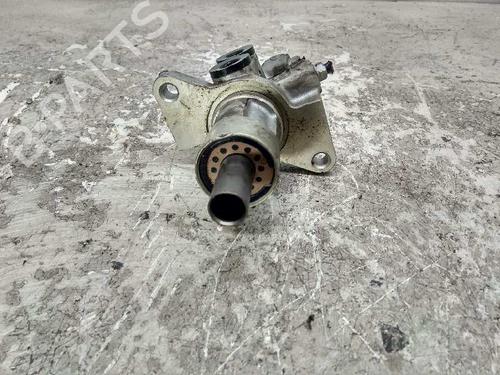 Used Brake master cylinder BMW 3 Touring (E91) 330 d (231 hp) 5842205