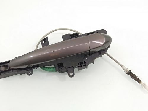 Used Rear left exterior door handle BMW 1 (E87) 116 i (122 hp) 16300712