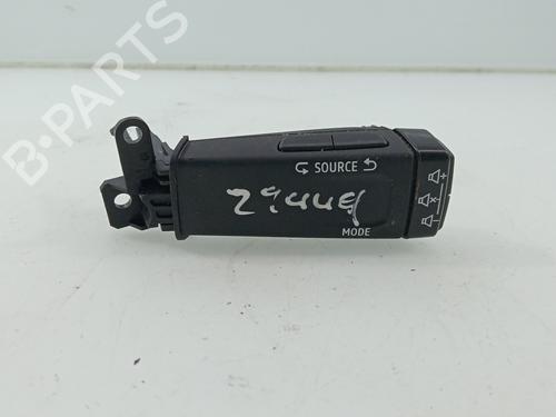 Used Steering wheel controls RENAULT CAPTUR II (HF_) [2020-2026]  31671693