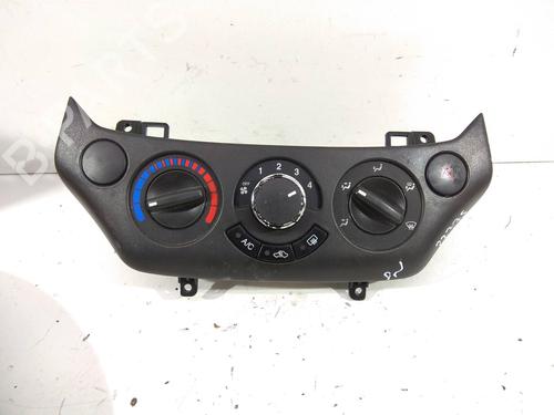 Used Climate control CHEVROLET AVEO / KALOS Saloon (T250, T255) [2005-2025]  8128841
