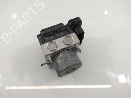 Used ABS pump MERCEDES-BENZ A-CLASS (W176) A 180 CDI / d (176.012) (109 hp) 10110423