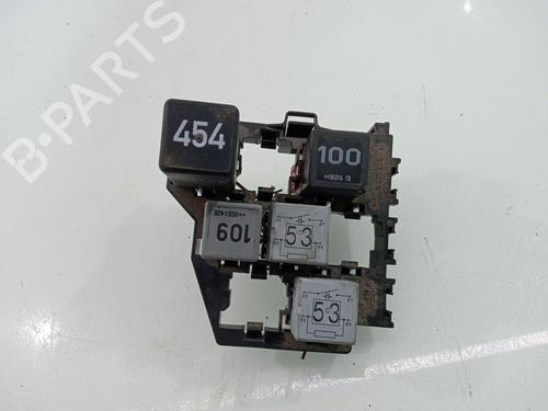 fuse-box-vw-transporter-t5-van-7ha-7hh-7ea-7eh-2003-40150598 main image