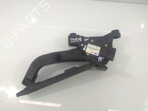 Used Pedal HYUNDAI i40 I (VF) 1.7 CRDI (141 hp) 13530731