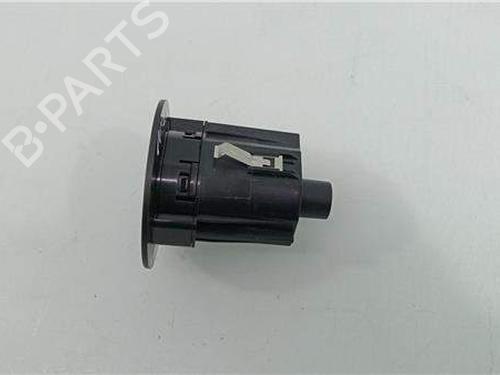 Switch VOLVO XC60 I SUV (156) T5 | BP38520331I30 - Image 2