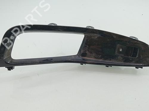 Used Right rear window switch CHEVROLET ORLANDO (J309) [2010-2025]  29536669