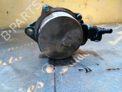 Used Vacuum pump PEUGEOT 206 Hatchback (2A/C) 1.4 HDi eco 70 (68 hp) 5300969