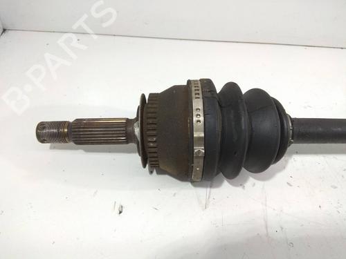 Used Right front driveshaft HYUNDAI COUPE II (GK) 2.0 GLS (143 hp) 8402618
